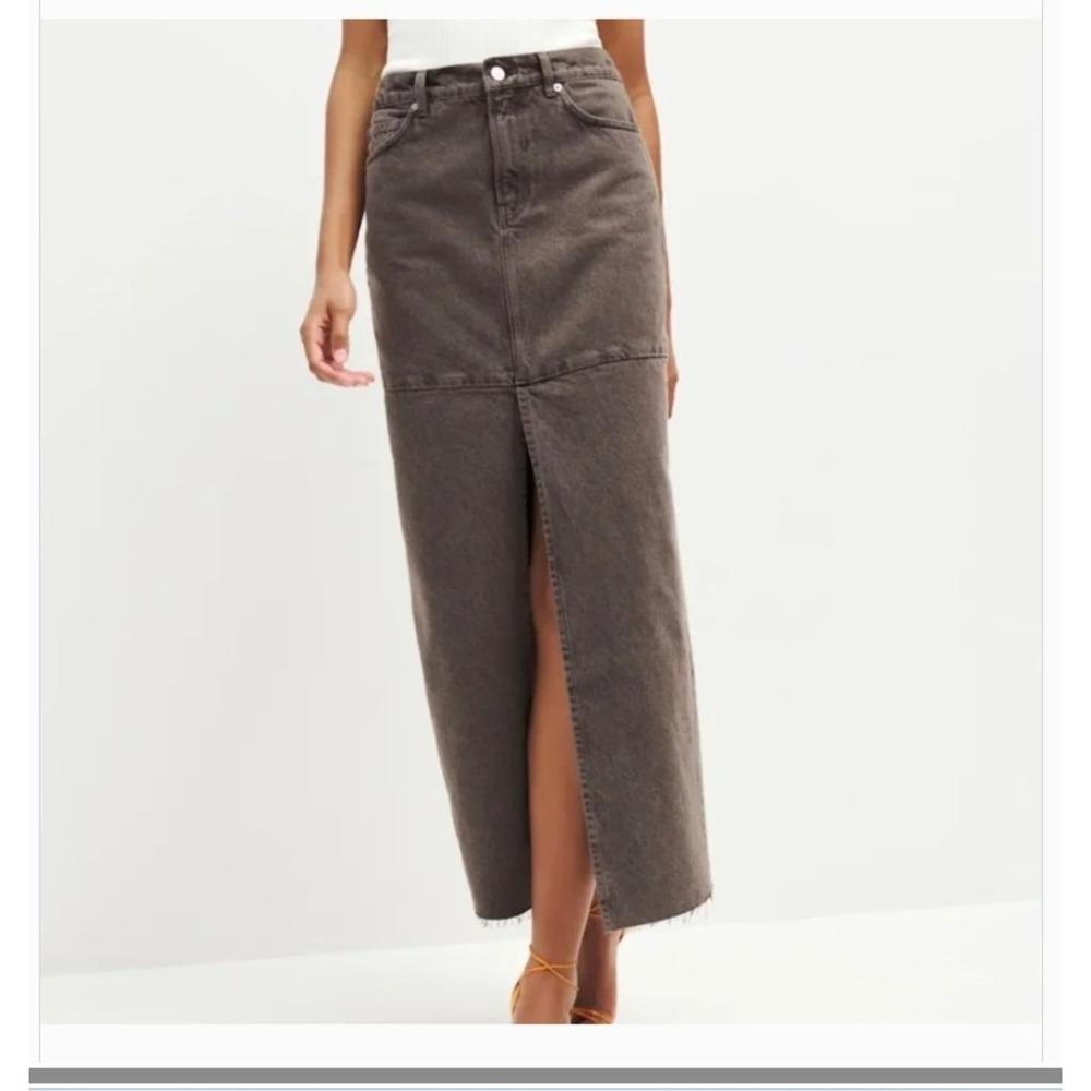 Reformation Denim Maxi Skirt Size 26 Brown Grunge Minimalist 90s Boho Raw Hem